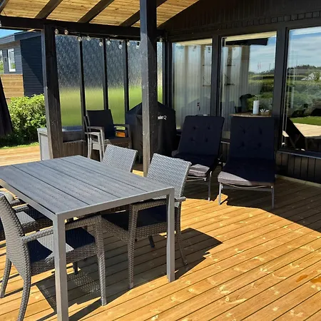 Ferienhaus Cozy Summer House Close To And Nature Rønde
